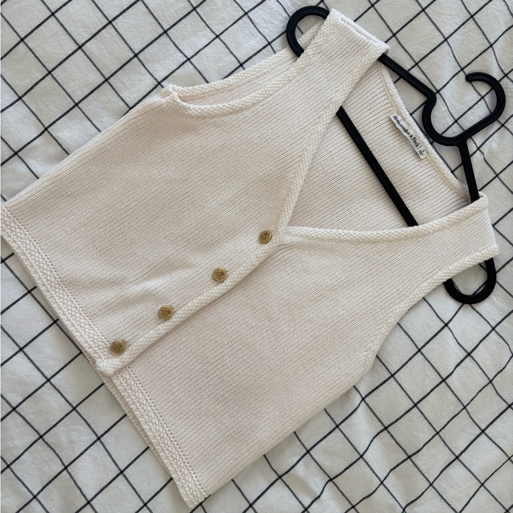 White Abercrombie Sweater Vest